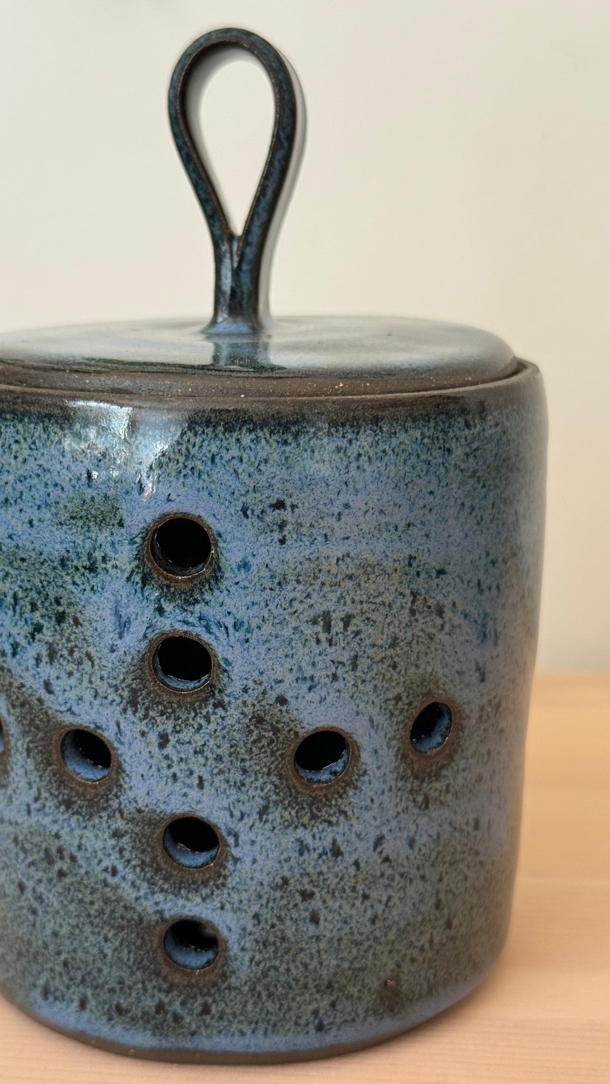 Garlic Keeper (dark blue)