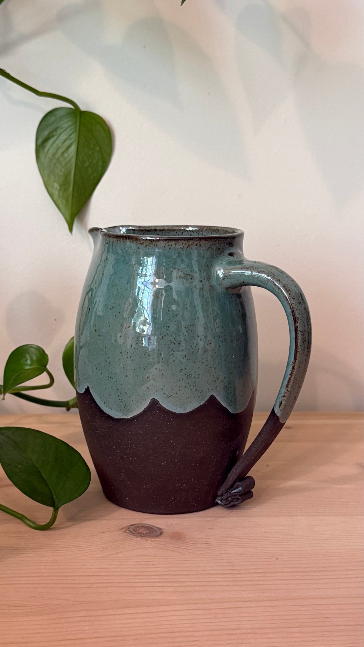 Scallop Design Pitcher